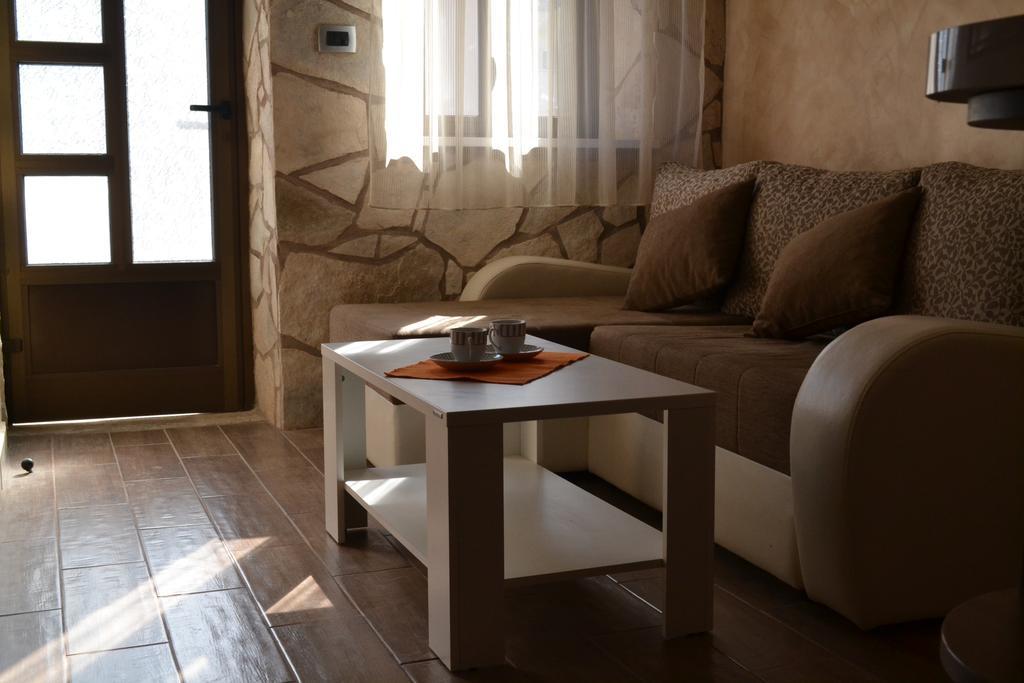 Lanterna Apartments Kotor Bilik gambar