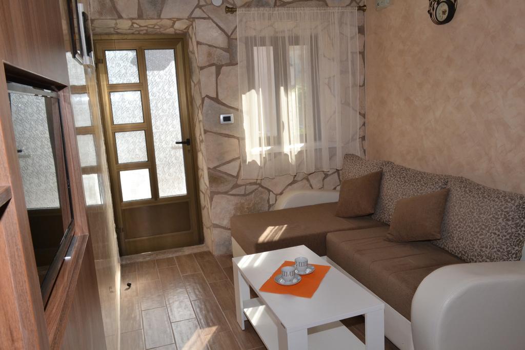 Lanterna Apartments Kotor Luaran gambar