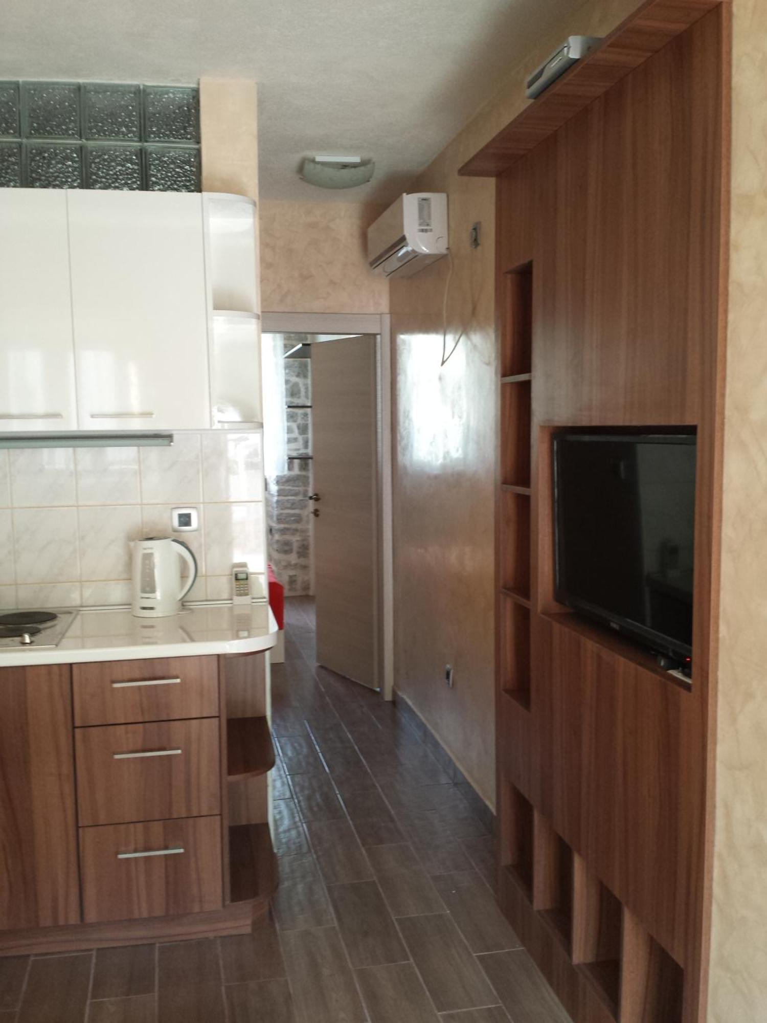 Lanterna Apartments Kotor Bilik gambar