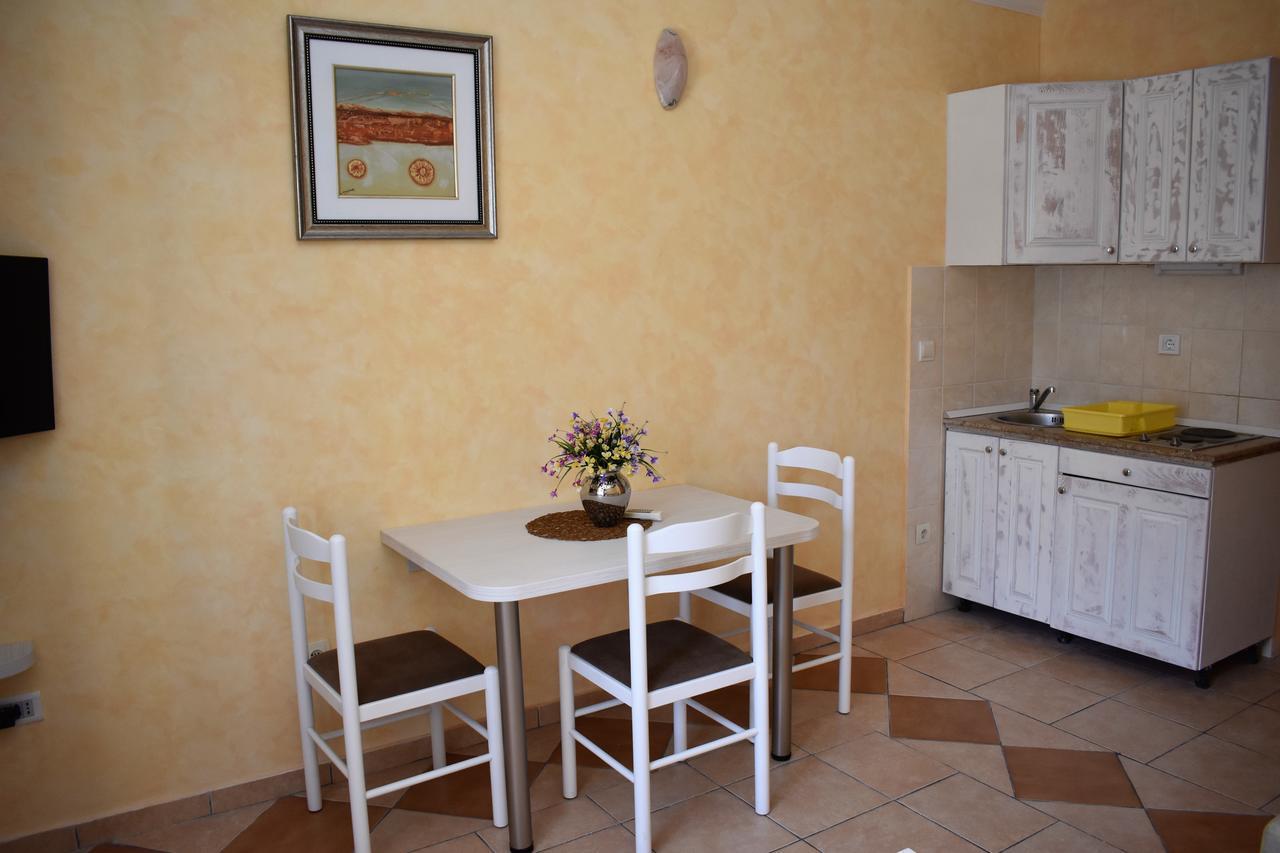 Lanterna Apartments Kotor Luaran gambar
