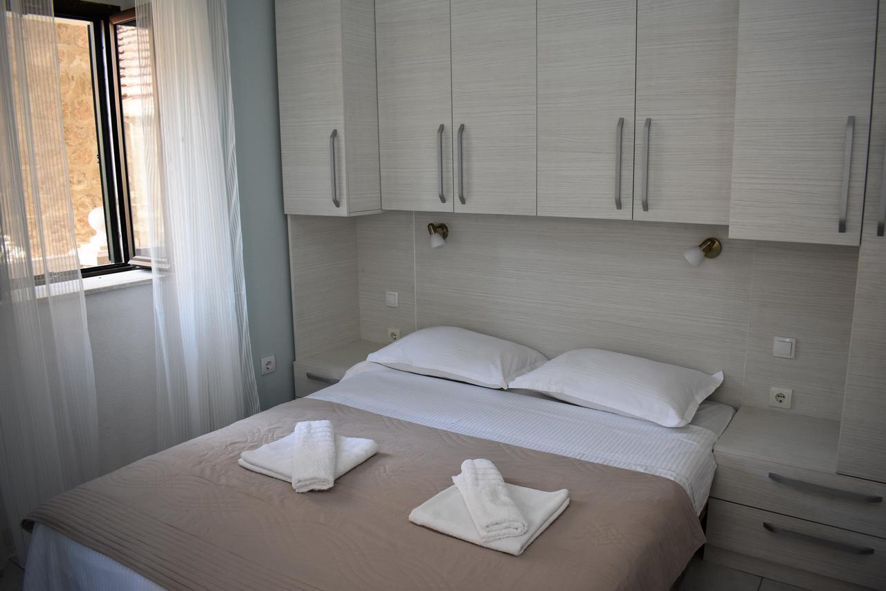 Lanterna Apartments Kotor Luaran gambar