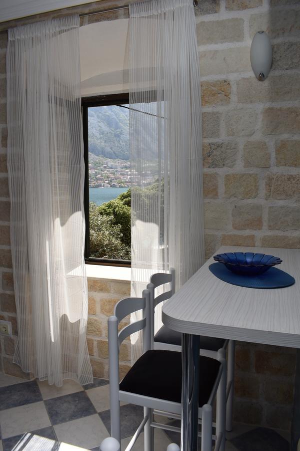 Lanterna Apartments Kotor Luaran gambar